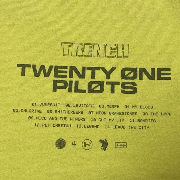 Twenty One Pilots Men’s Unisex Yellow Trench Graphic Long Sleeve Shirt Sz L - Picture 5 of 12